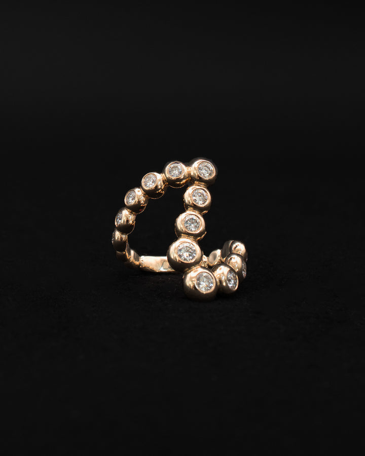 Bezel Curve Diamond Ring