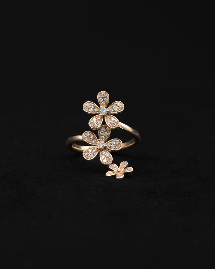 Summer Bloom Diamond Ring